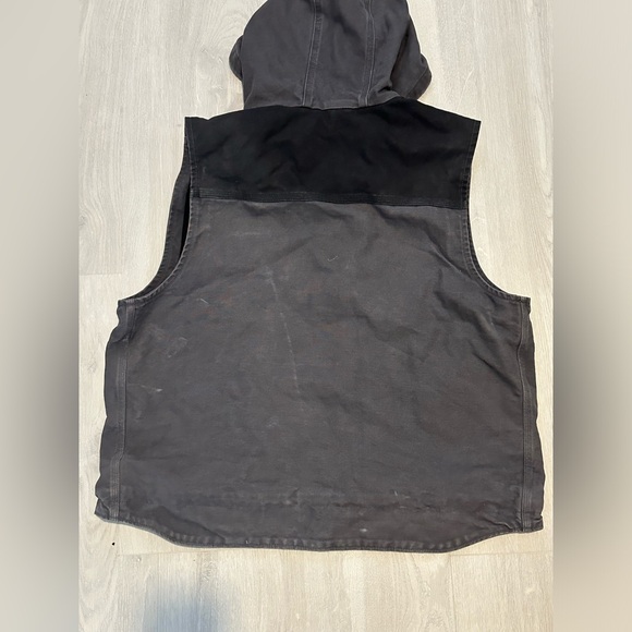 Carhartt vest - Picture 3 of 3